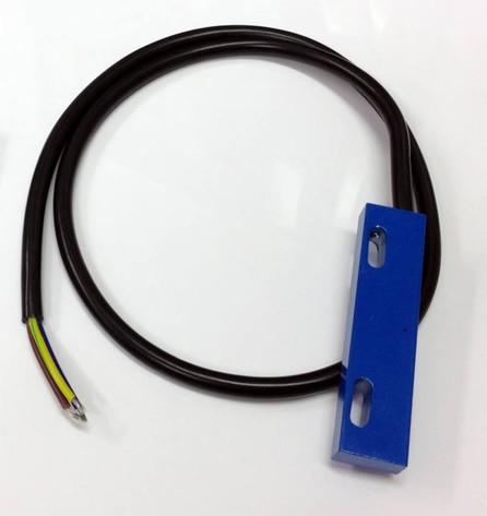 Reed Proximity Switch for Loss of Rotation Alarm